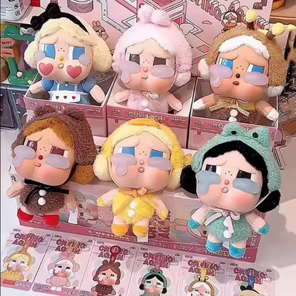 CryBaby Ağlayan Bebek Serisi – Koleksiyonluk Peluş ve Vinil Figür Anahtarlıklar Toys Türk